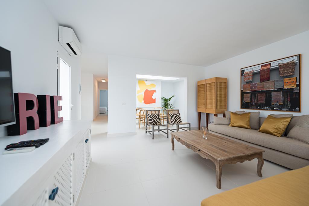 Villa Villas